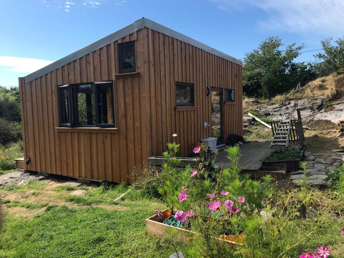 Goleen Harbour Tiny House Villa Exterior photo